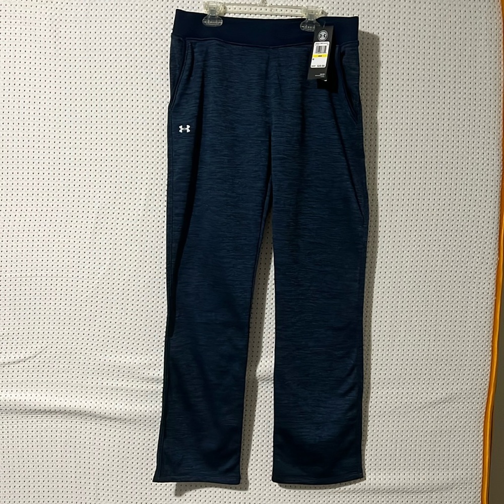Women’s Under Armour cold gear loose sweat pants - medium M, blue